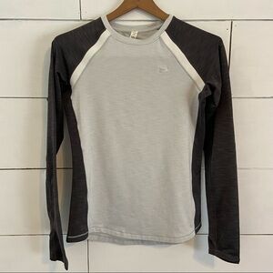 Under Armour Heat Gear Long Sleeve Base Layer. Size Small.